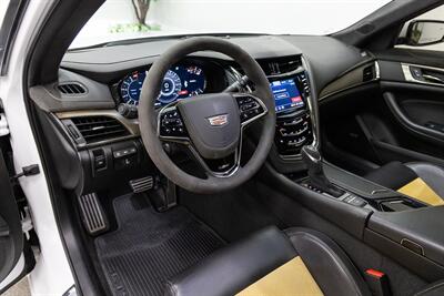 2019 Cadillac CTS-V   - Photo 6 - Concord, CA 94520