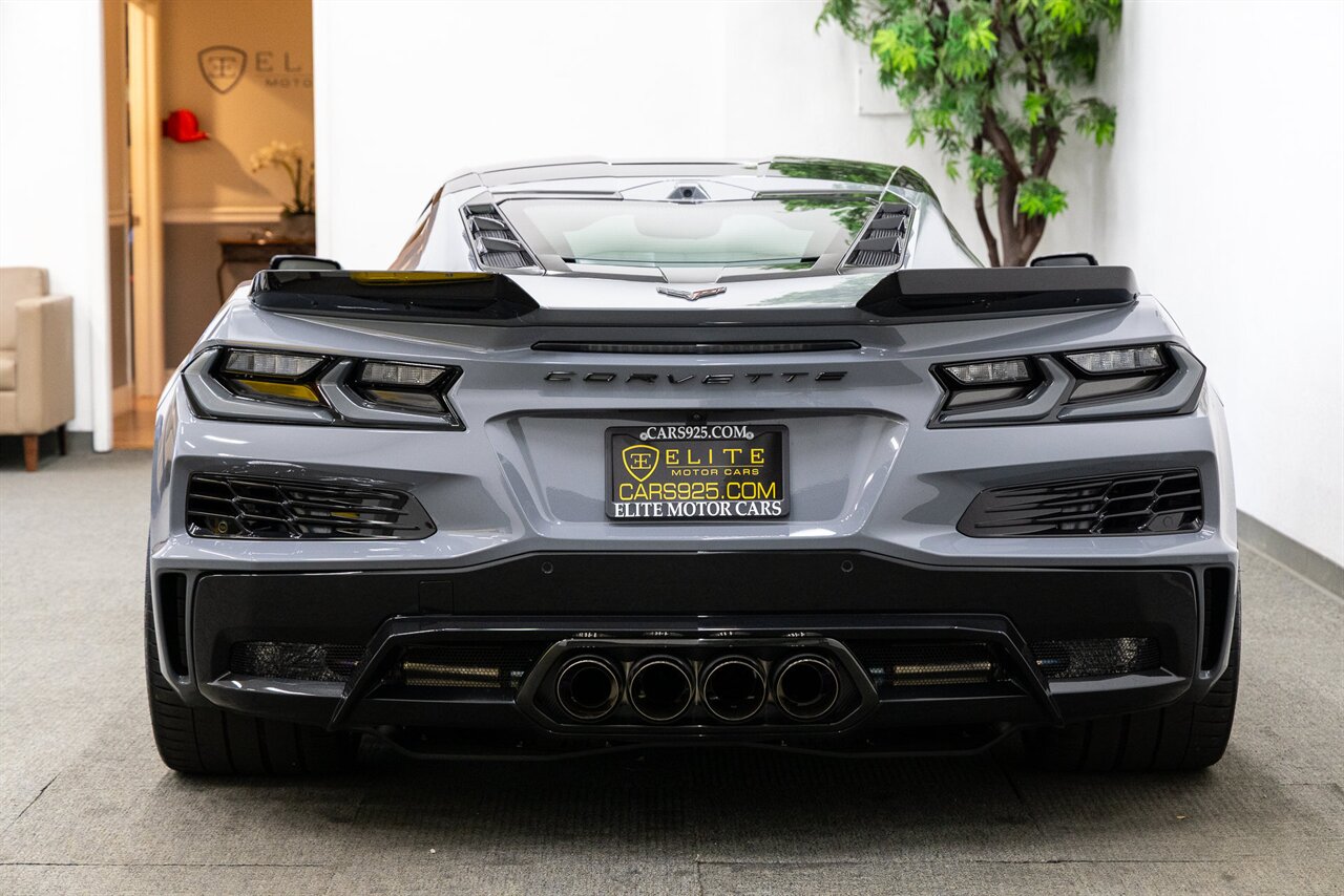 2025 Chevrolet Corvette Z06 3LZ - Photo 4 - Concord, CA 94520