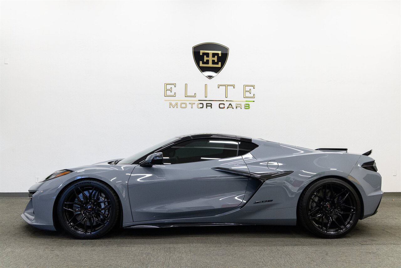 2025 Chevrolet Corvette Z06 3LZ - Photo 2 - Concord, CA 94520