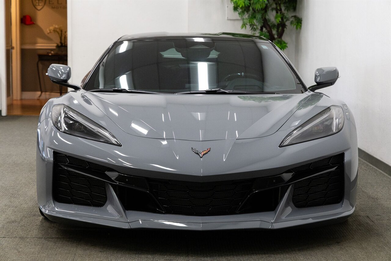 2025 Chevrolet Corvette Z06 3LZ - Photo 10 - Concord, CA 94520