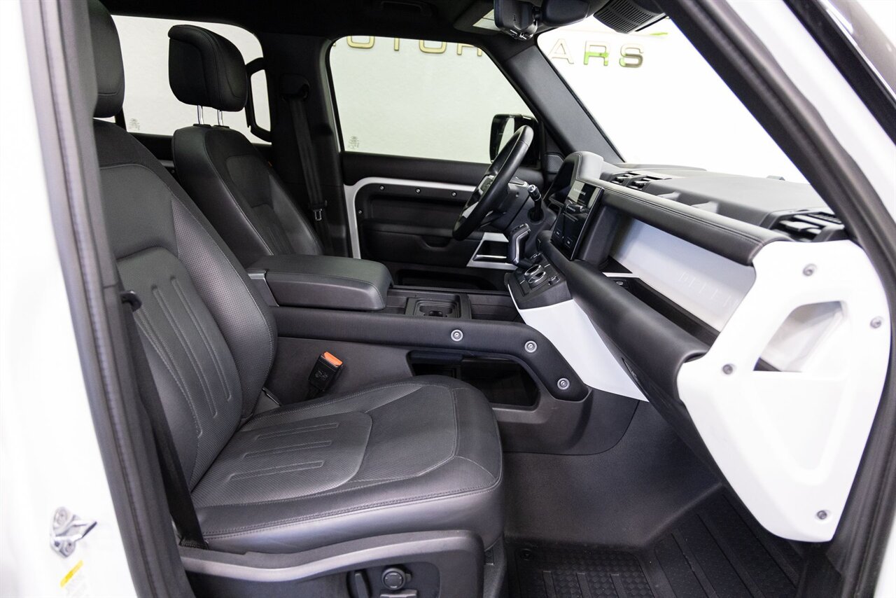 2022 Land Rover Defender X-Dynamic HSE - Photo 14 - Concord, CA 94520