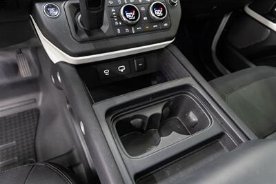 2022 Land Rover Defender X-Dynamic HSE - Photo 20 - Concord, CA 94520