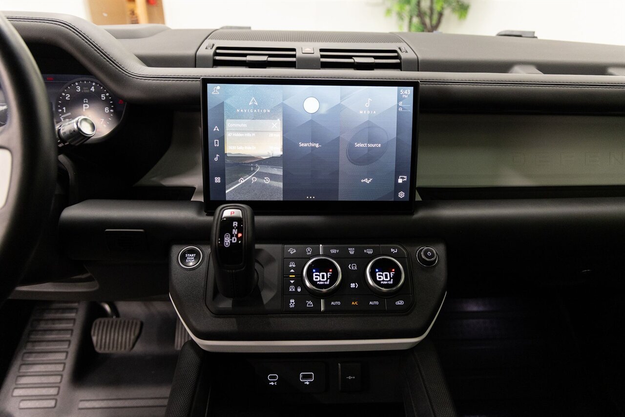 2022 Land Rover Defender X-Dynamic HSE - Photo 18 - Concord, CA 94520
