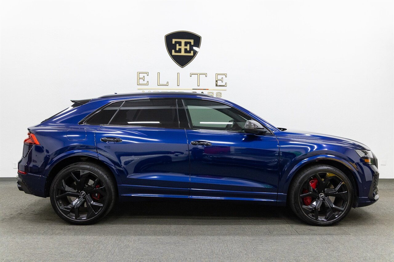 2022 Audi RS Q8 4.0T quattro - Photo 16 - Concord, CA 94520