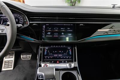 2022 Audi RS Q8 4.0T quattro   - Photo 12 - Concord, CA 94520