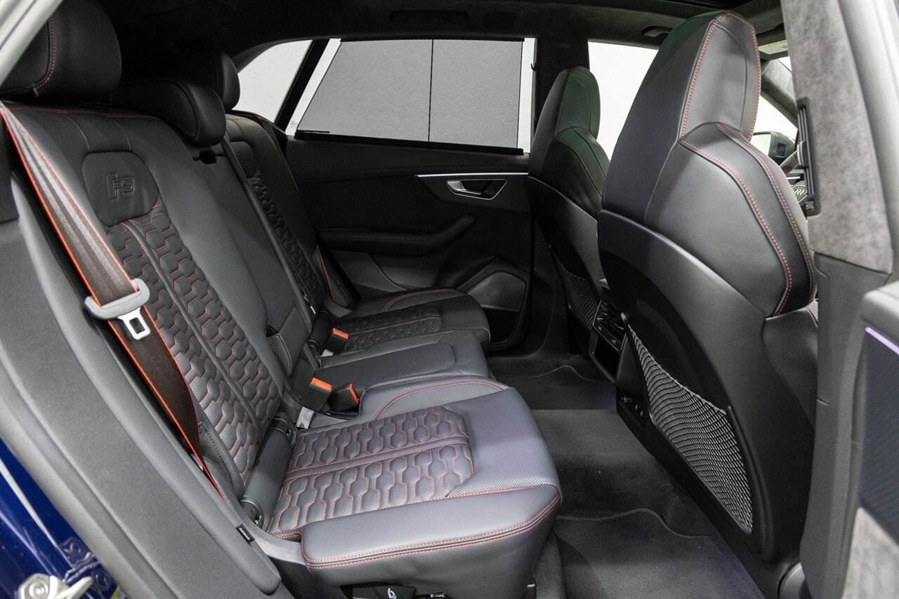 2022 Audi RS Q8 4.0T quattro - Photo 21 - Concord, CA 94520