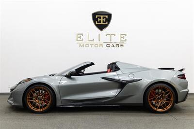 2024 Chevrolet Corvette Z06 3LZ   - Photo 2 - Concord, CA 94520