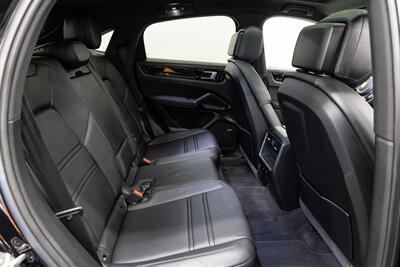2021 Porsche Cayenne   - Photo 15 - Concord, CA 94520