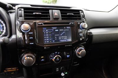 2017 Toyota 4Runner TRD Pro   - Photo 18 - Concord, CA 94520