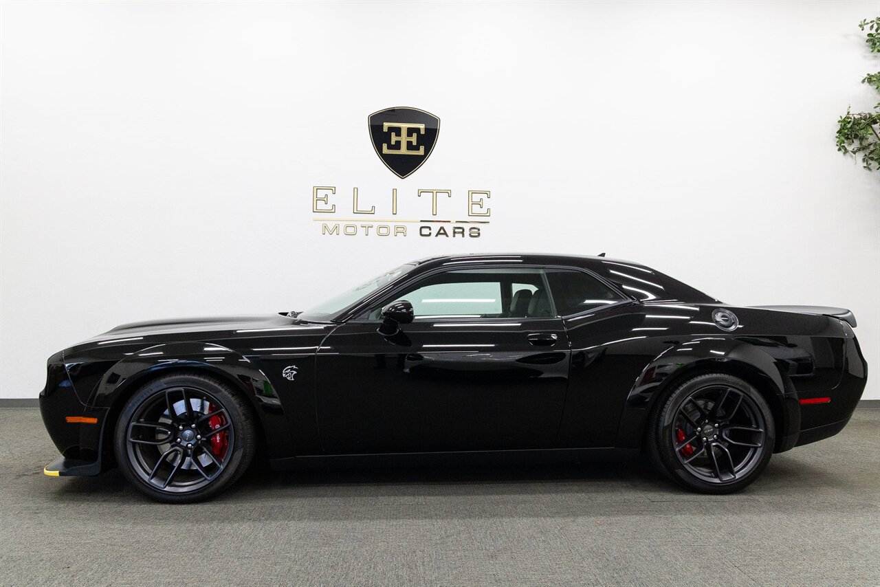 2019 Dodge Challenger SRT Hellcat Widebody - Photo 2 - Concord, CA 94520