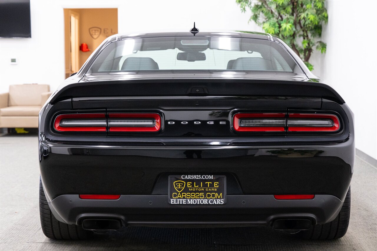 2019 Dodge Challenger SRT Hellcat Widebody - Photo 4 - Concord, CA 94520