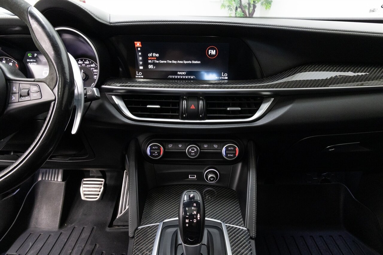 2018 Alfa Romeo Stelvio Quadrifoglio - Photo 18 - Concord, CA 94520