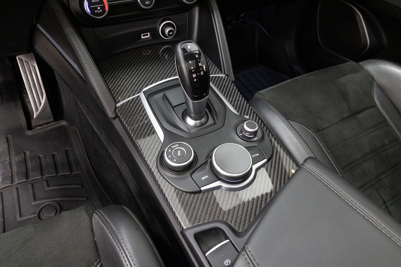 2018 Alfa Romeo Stelvio Quadrifoglio - Photo 20 - Concord, CA 94520
