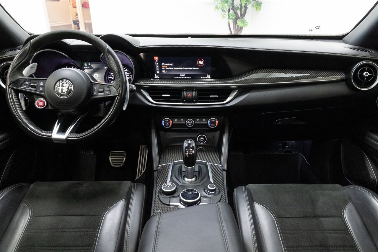 2018 Alfa Romeo Stelvio Quadrifoglio - Photo 5 - Concord, CA 94520