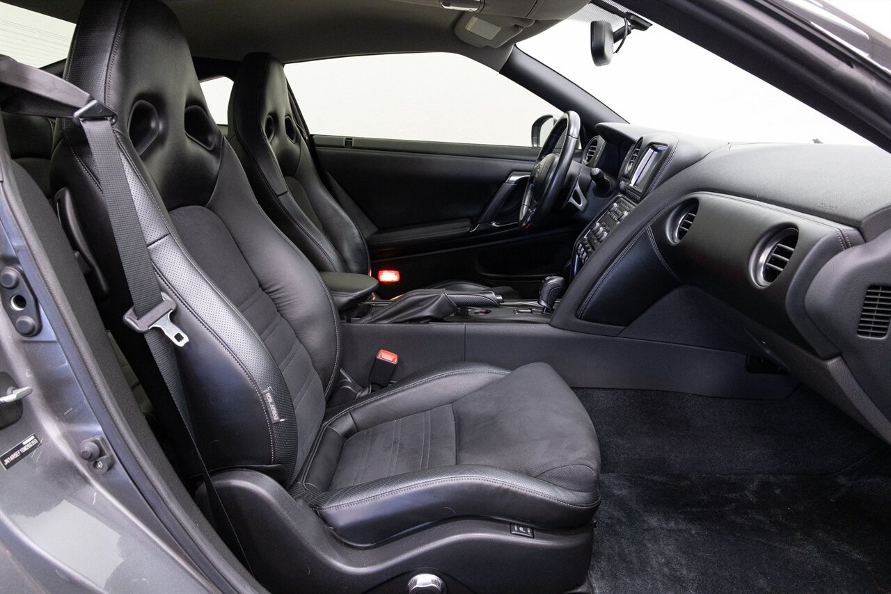 2013 Nissan GT-R Premium - Photo 14 - Concord, CA 94520