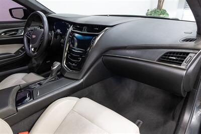 2018 Cadillac CTS-V   - Photo 13 - Concord, CA 94520
