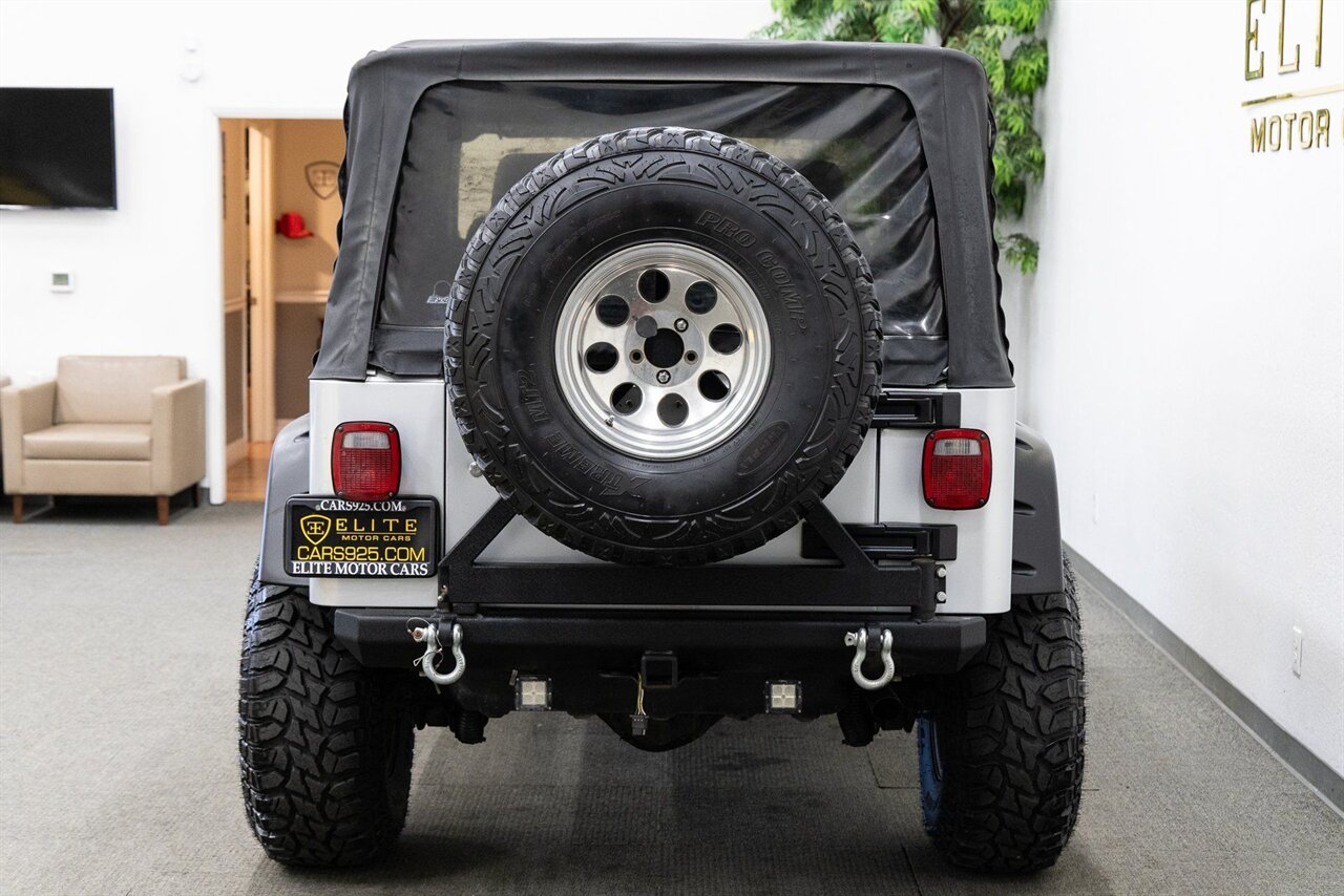 2006 Jeep Wrangler Unlimited - Photo 4 - Concord, CA 94520