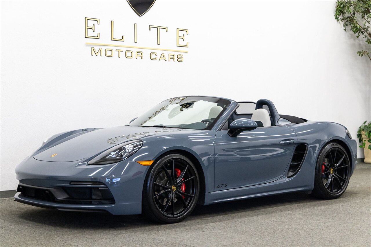 2018 Porsche 718 Boxster S   - Photo 1 - Concord, CA 94520
