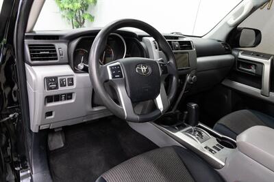 2010 Toyota 4Runner SR5   - Photo 6 - Concord, CA 94520