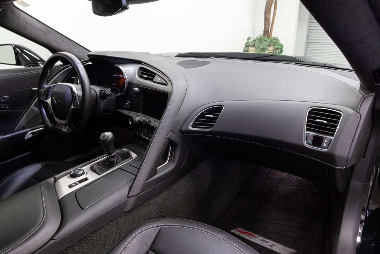 2015 Chevrolet Corvette Z06 3LZ - Photo 12 - Concord, CA 94520