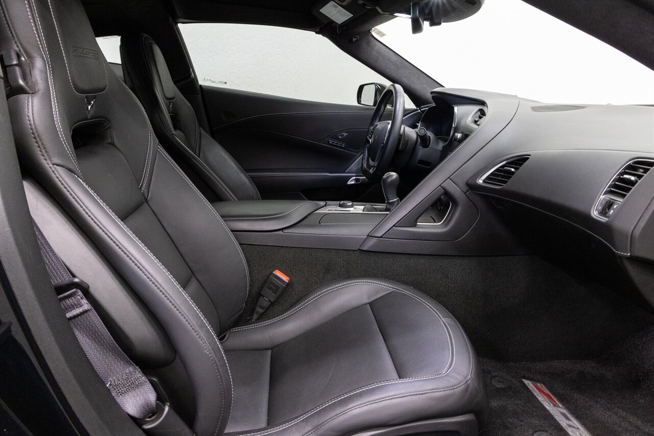 2015 Chevrolet Corvette Z06 3LZ - Photo 13 - Concord, CA 94520
