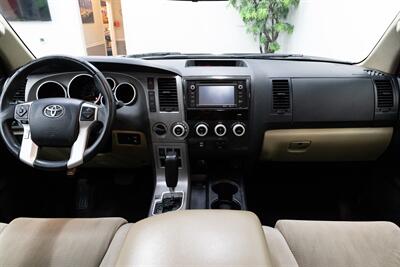 2015 Toyota Sequoia SR5 5.7L   - Photo 5 - Concord, CA 94520