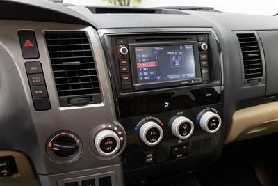 2015 Toyota Sequoia SR5 5.7L   - Photo 20 - Concord, CA 94520
