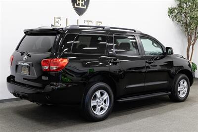 2015 Toyota Sequoia SR5 5.7L   - Photo 12 - Concord, CA 94520