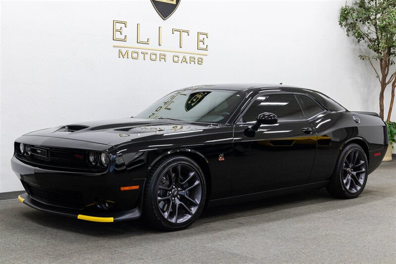 2023 Dodge Challenger R/T Scat Pack  