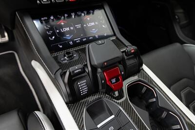 2025 Lamborghini Urus SE   - Photo 20 - Concord, CA 94520