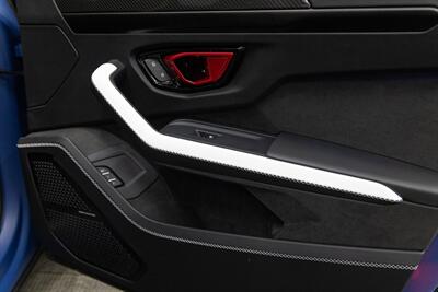 2025 Lamborghini Urus SE   - Photo 21 - Concord, CA 94520