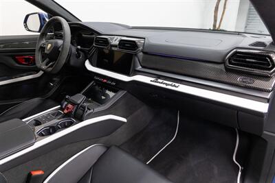 2025 Lamborghini Urus SE   - Photo 13 - Concord, CA 94520