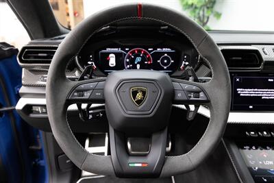 2025 Lamborghini Urus SE   - Photo 16 - Concord, CA 94520