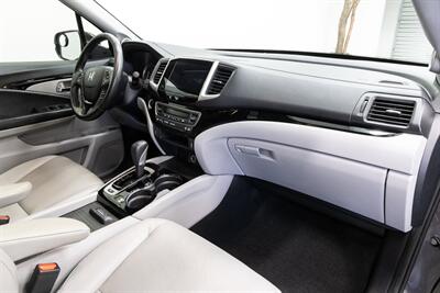 2017 Honda Ridgeline RTL-E   - Photo 13 - Concord, CA 94520
