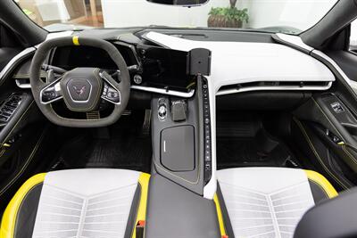 2022 Chevrolet Corvette Stingray 3LT   - Photo 5 - Concord, CA 94520