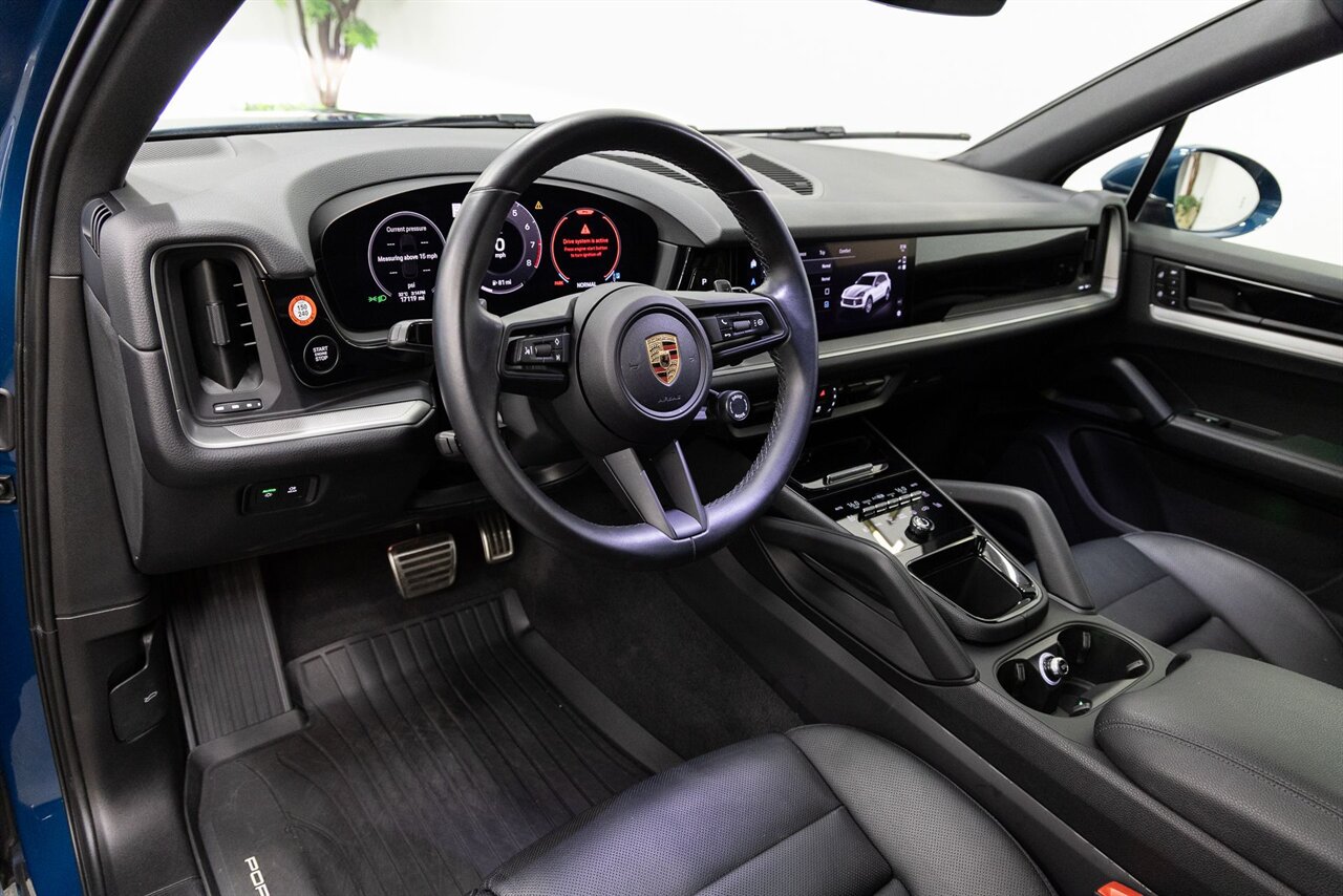 2024 Porsche Cayenne S - Photo 6 - Concord, CA 94520