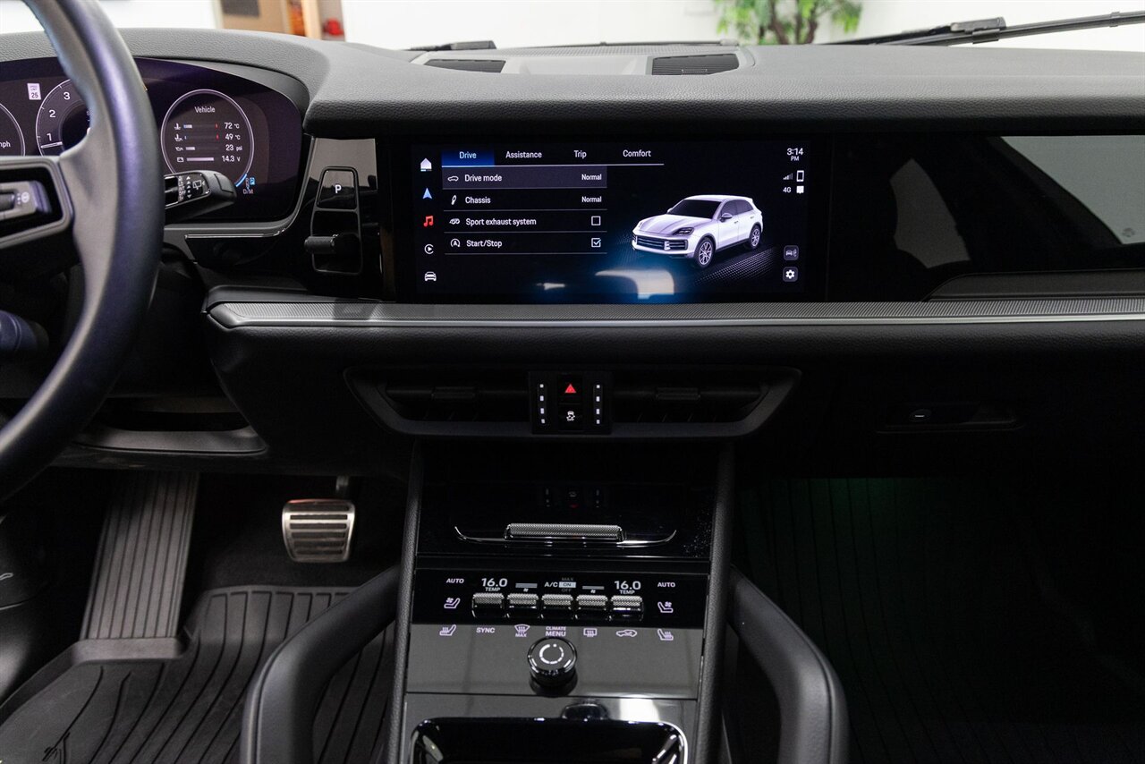 2024 Porsche Cayenne S - Photo 18 - Concord, CA 94520