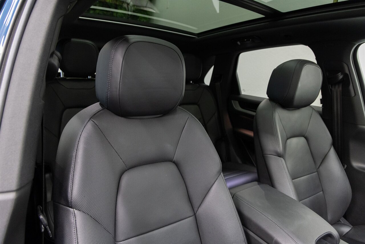 2024 Porsche Cayenne S - Photo 21 - Concord, CA 94520