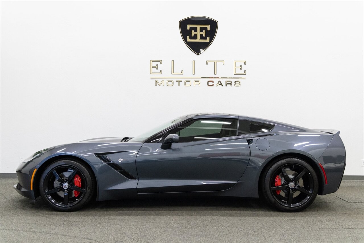 2014 Chevrolet Corvette Base 2LT - Photo 2 - Concord, CA 94520