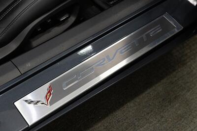 2014 Chevrolet Corvette Base 2LT   - Photo 19 - Concord, CA 94520