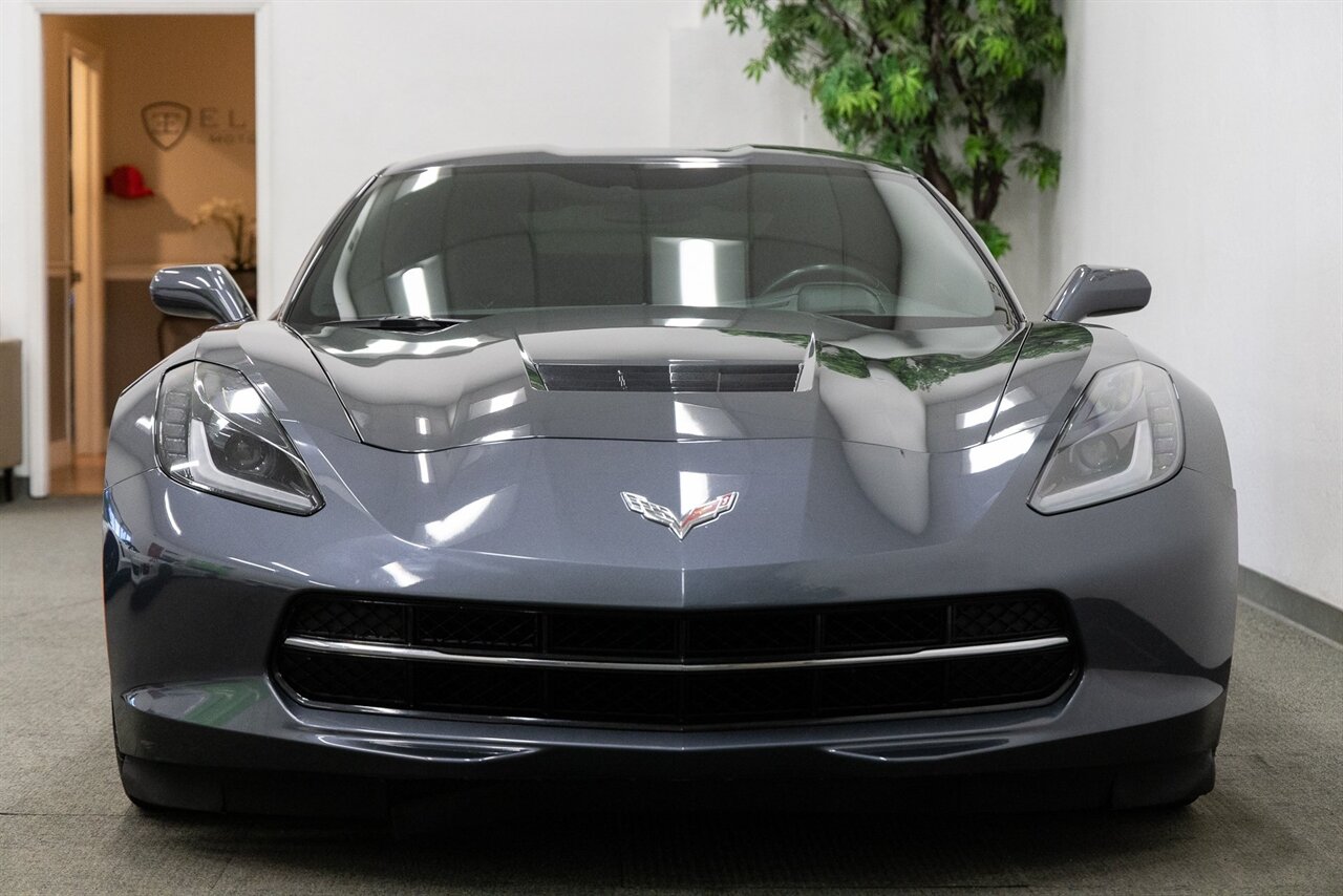 2014 Chevrolet Corvette Base 2LT - Photo 11 - Concord, CA 94520
