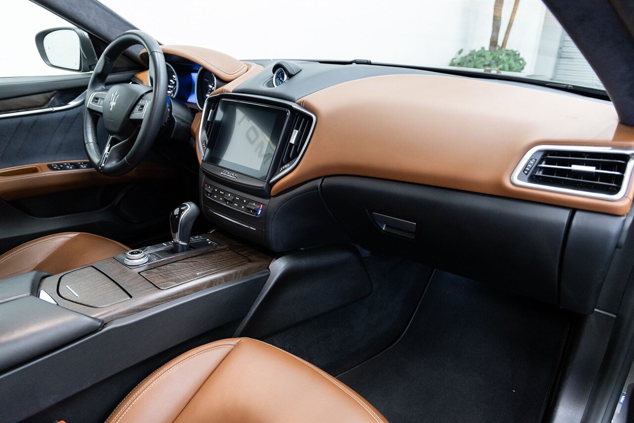 2018 Maserati Ghibli GranLusso - Photo 13 - Concord, CA 94520