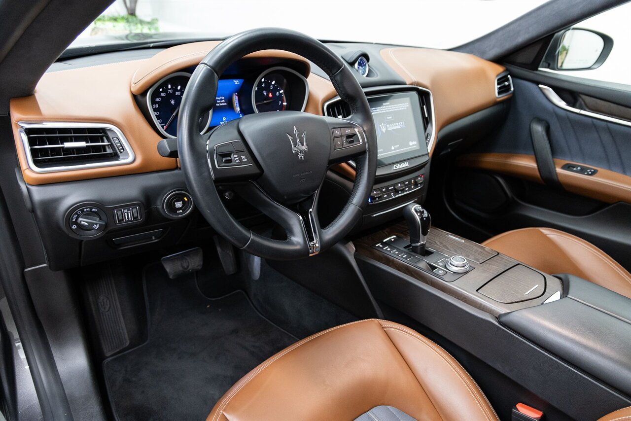 2018 Maserati Ghibli GranLusso - Photo 6 - Concord, CA 94520
