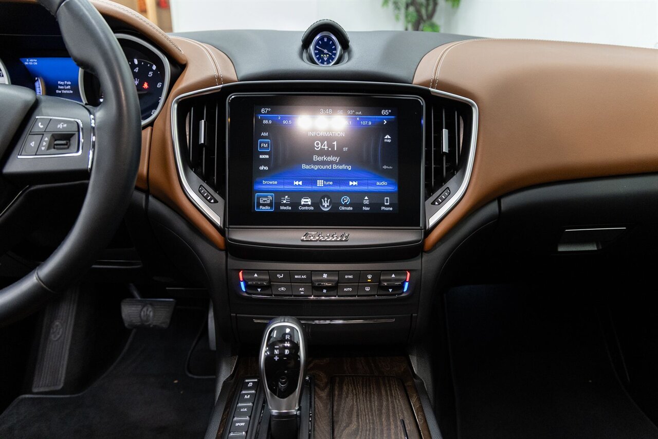 2018 Maserati Ghibli GranLusso - Photo 18 - Concord, CA 94520