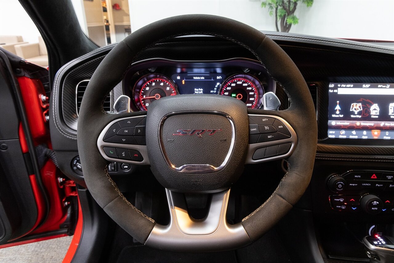 2023 Dodge Charger SRT Hellcat Widebody - Photo 16 - Concord, CA 94520