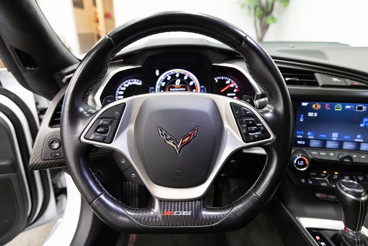 2017 Chevrolet Corvette Z06 3LZ - Photo 14 - Concord, CA 94520