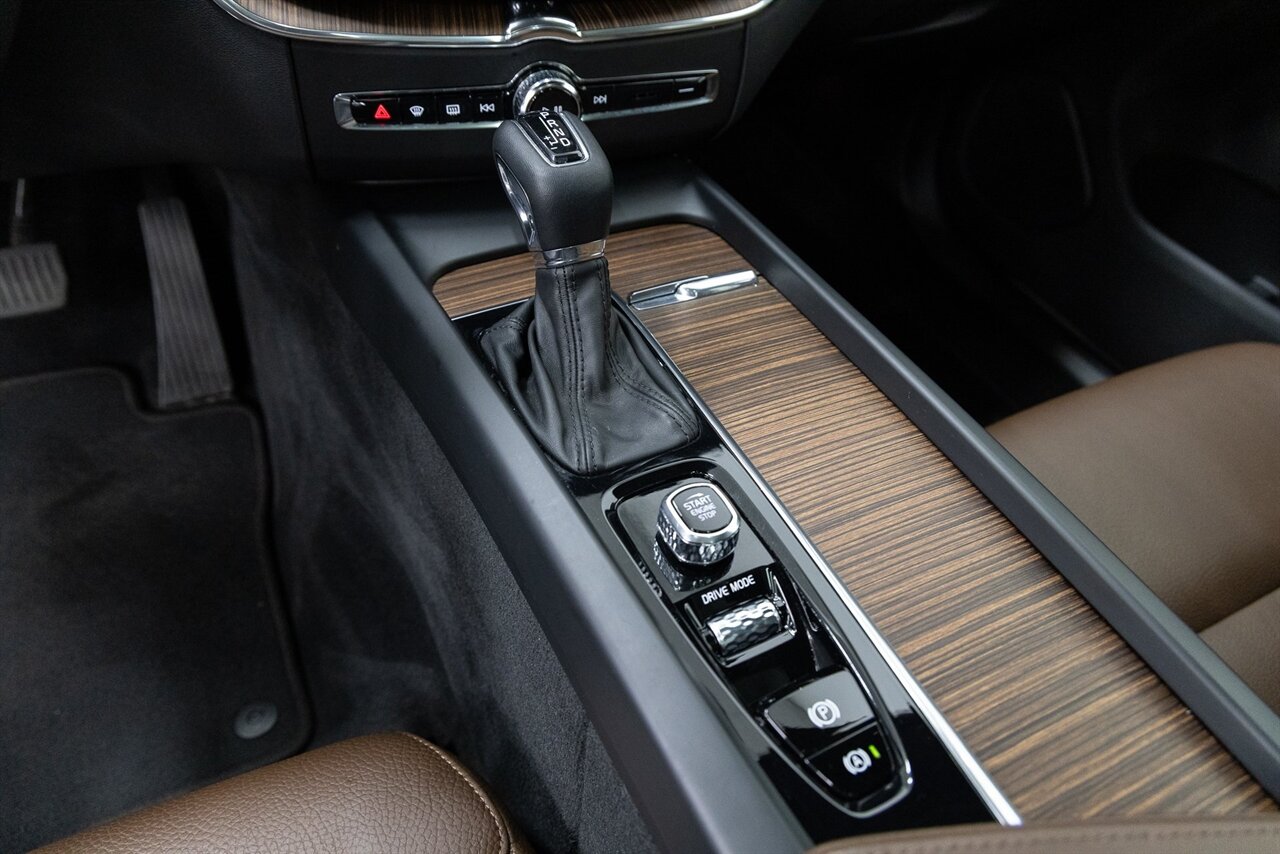 2021 Volvo XC60 T6 Momentum - Photo 20 - Concord, CA 94520