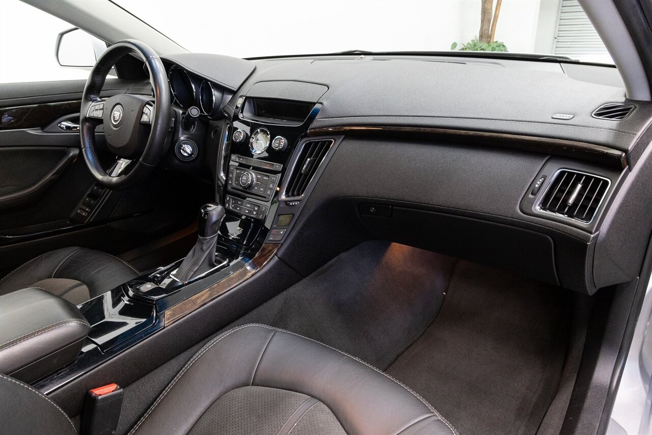 2013 Cadillac CTS-V - Photo 13 - Concord, CA 94520