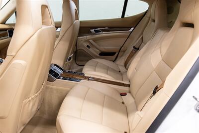2011 Porsche Panamera Turbo   - Photo 8 - Concord, CA 94520