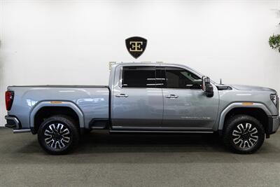 2025 GMC Sierra 2500HD Denali Ultimate   - Photo 10 - Concord, CA 94520